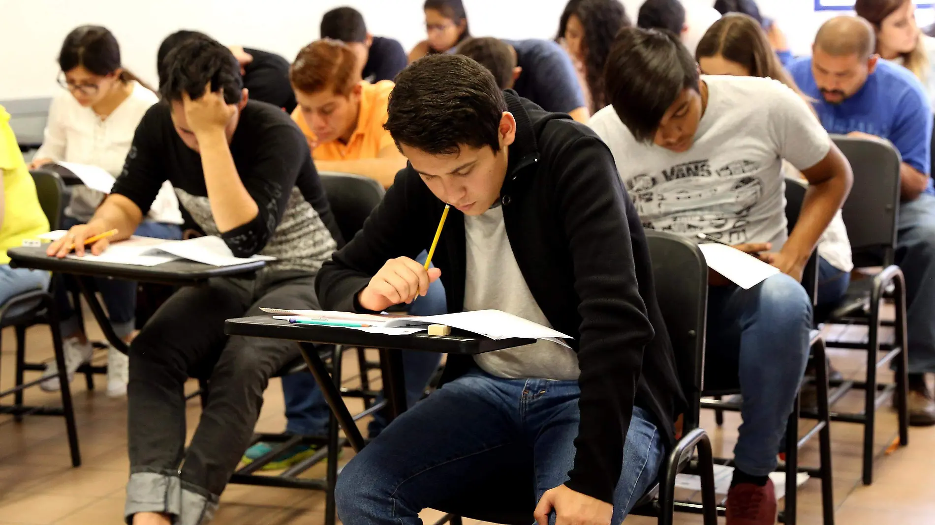 Universidad de Guadalajara Estudiantes